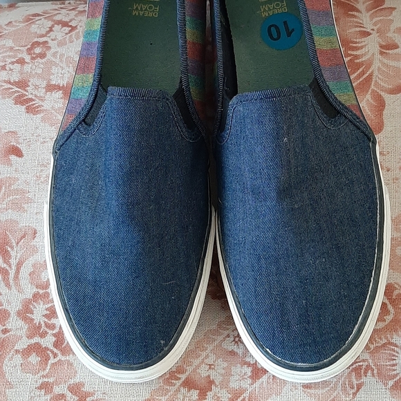 * Keds ~ Size 10 - Picture 3 of 7